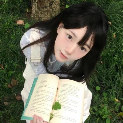 穿书后我成了男二的白月光